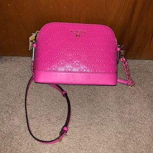 MK Michael Kors Logo Jet Set Charm Dome Crossbody